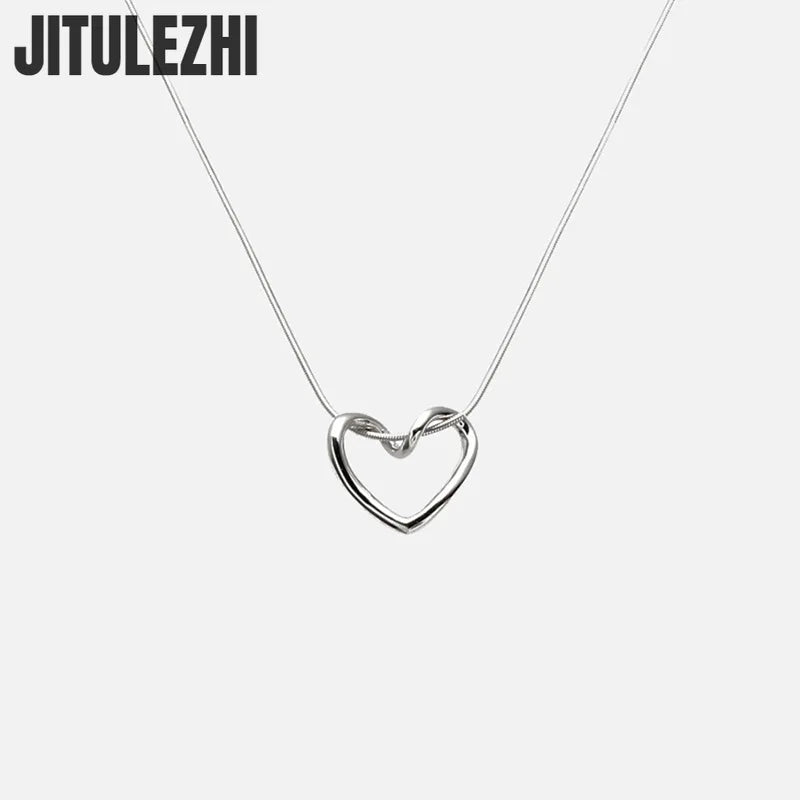 925 Sterling Silver Necklace Pendant For Women Jewelry Hollow Heart Necklace 2022 New Hip Hop Fashion Luxury Design Feel Heart